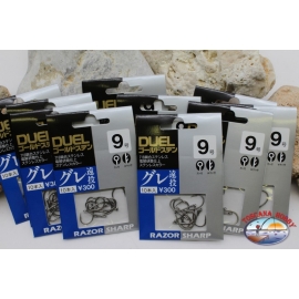 Duel size 9 Fishing hooks with eyelet 10 bags of 10 pieces K. 542